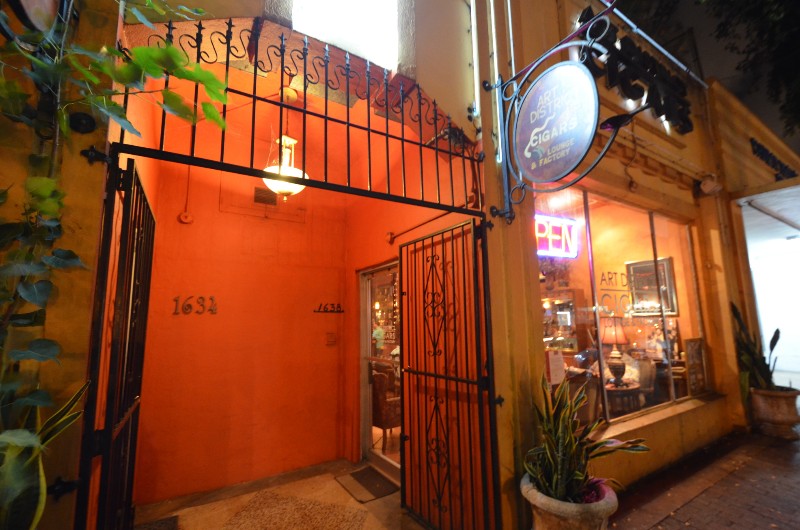 Art District Cigars